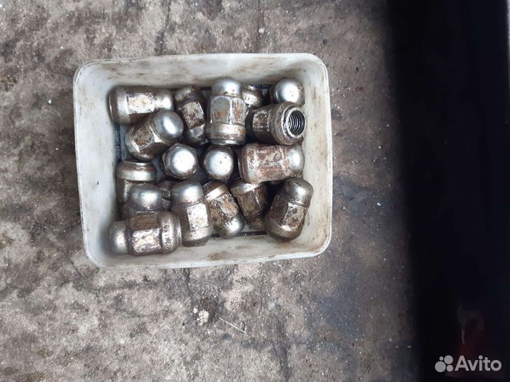 Колёсные гайки М12х1.5