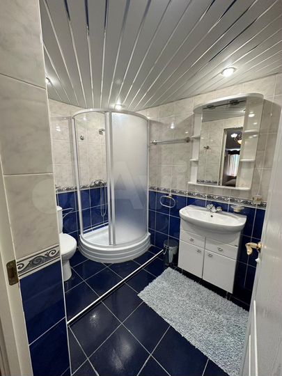 3-к. квартира, 150 м², 2/2 эт.