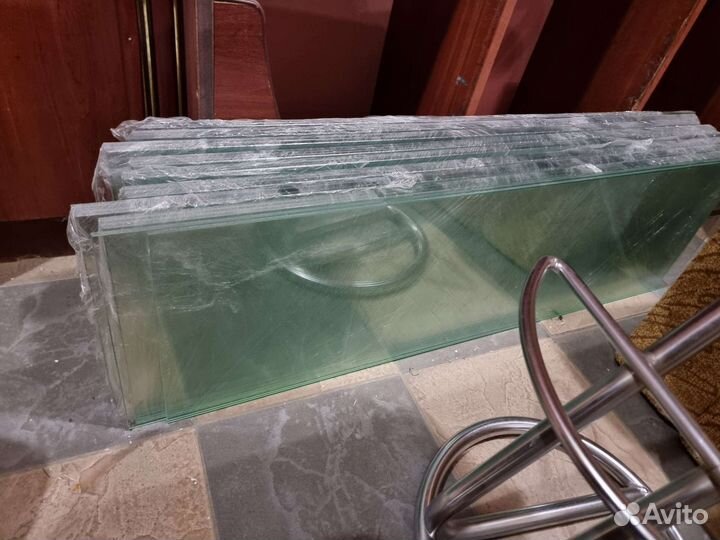 Полка стеклянная стекло