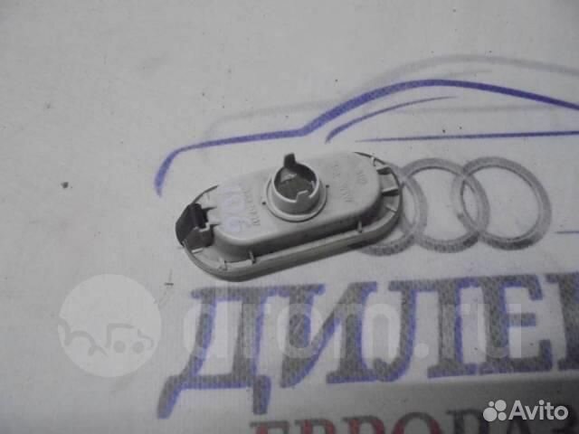 Фонарь VW Touareg 2002-2010