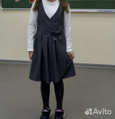 Школьное платье 36 р