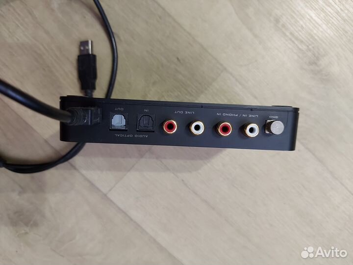 Внешняя звуковая карта Creative X-FI HD SB1240 U