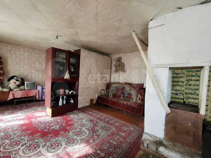 Дом 37,5 м² на участке 32 сот.