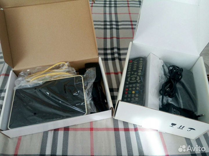 Приставка IP TV и роутер