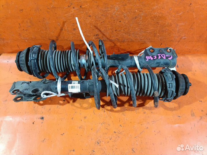 Стойка Honda Fit GD1 (Переднее)