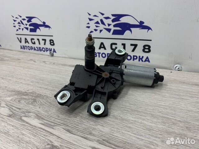 Моторчик стеклоочистителя задний Volkswagen Passat