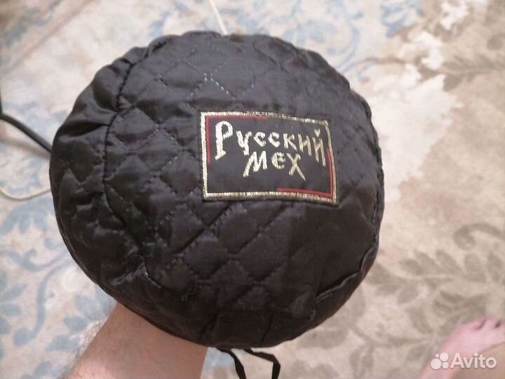 Женская меховая шапка