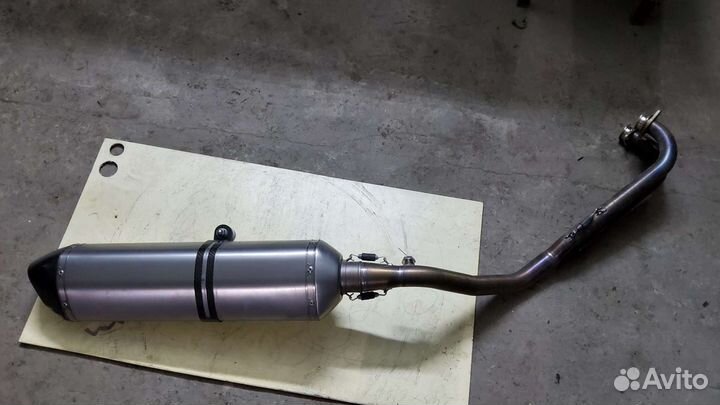 Глушитель Акропович титановый на максискутер ямвха