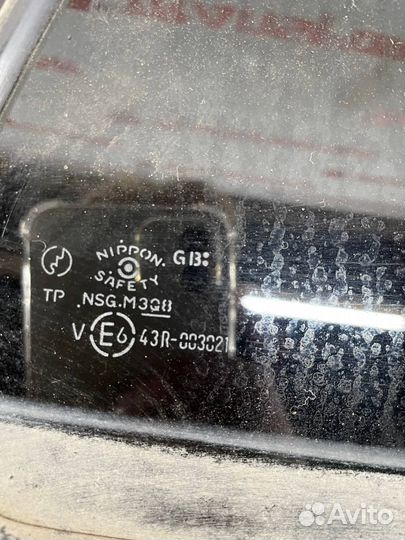 Стекло глухое правое Мазда Атенза GG