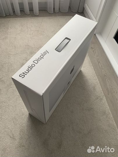 Apple studio display