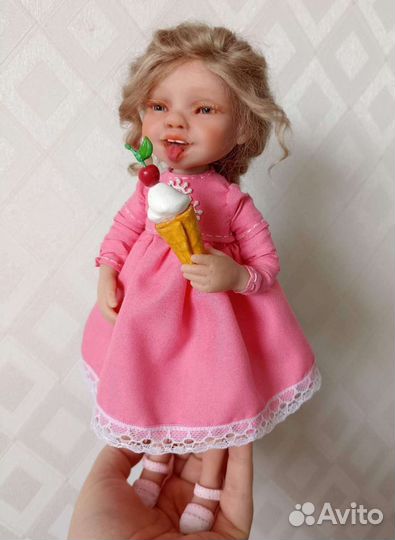 Кукла ручной работы из полимерной глины