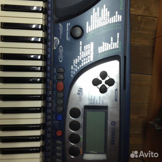 Синтезатор Yamaha PSR-270