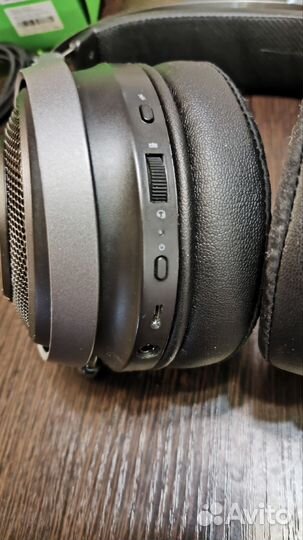 Наушники Razer Nari Ultimate