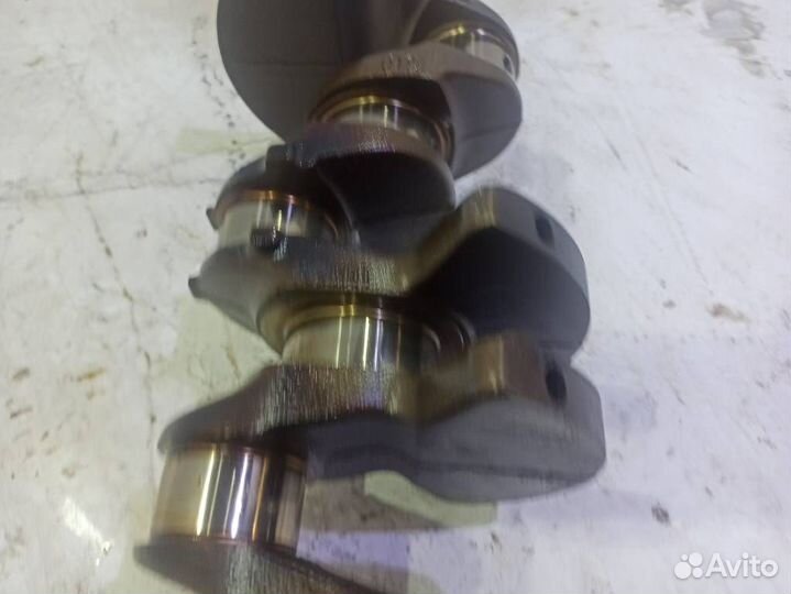 Коленвал Мерседес W124 E