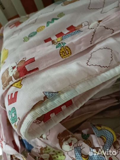 Бортики в кроватку