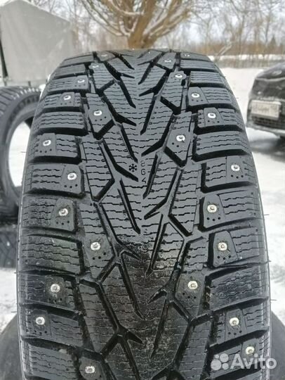 Nokian Tyres Nordman 7 215/55 R16 97T