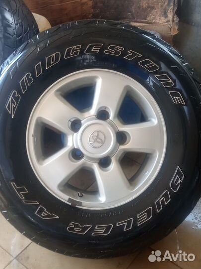 Bridgestone Blizzak MZ-03 275/70 R16