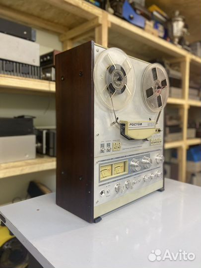 Катушечный магнитофон Ростов 105(экспортный)