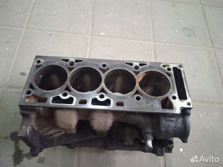 Блок цилиндров Форд Фокус 1 1.6 cdda Rocam