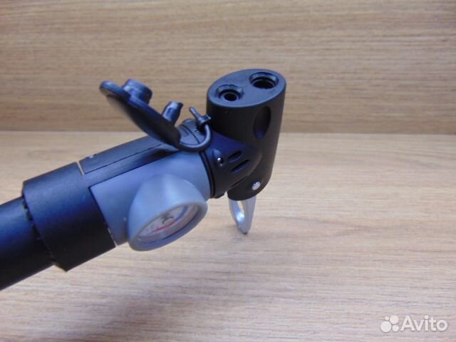 Насос Comiron FLY PRO с манометром ручной, 7бар