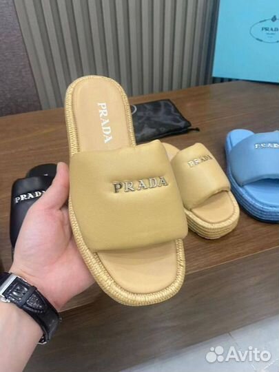 Свбо Prada женские