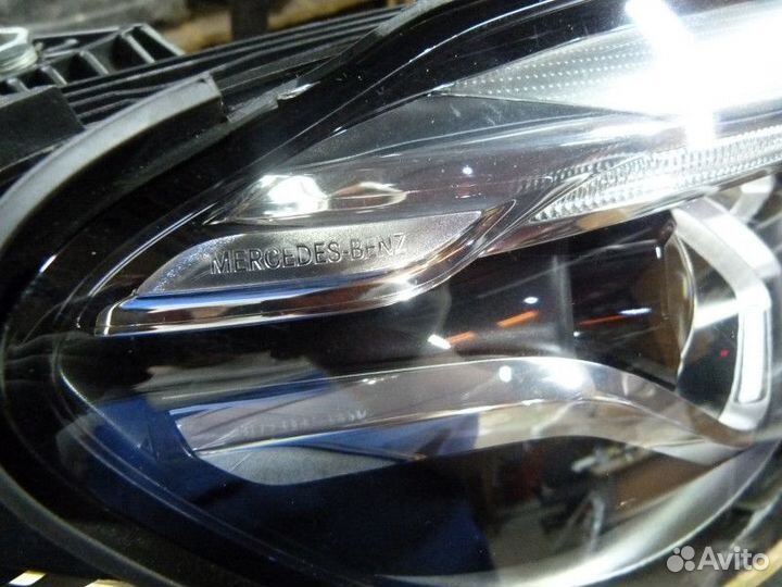 Фара правая Mercedes Benz GLC-Class X253 2015 (A2539069400)