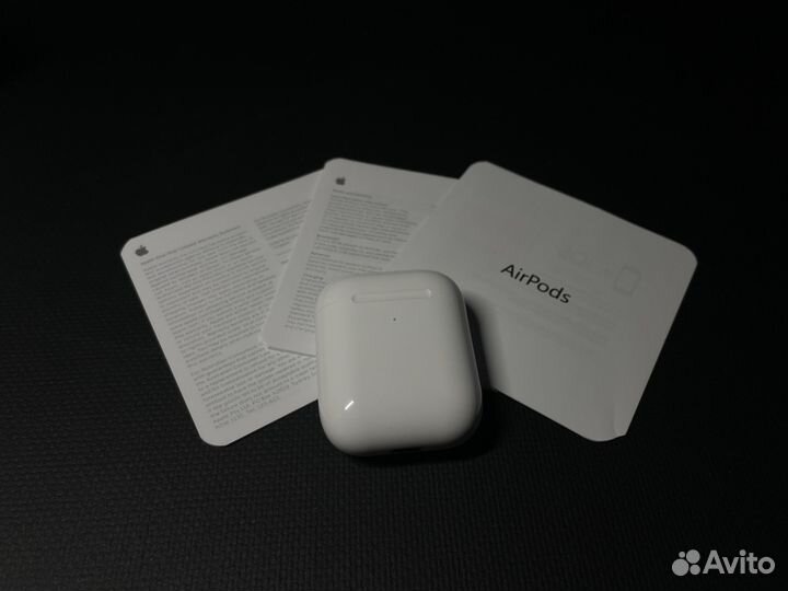 Airpods 2 + Чехол в подарок