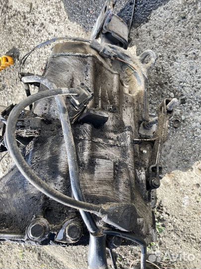 МКПП (механическая коробка переключения передач) D