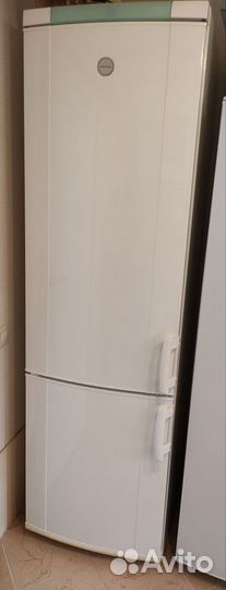 Холодильник бу Electrolux 2м