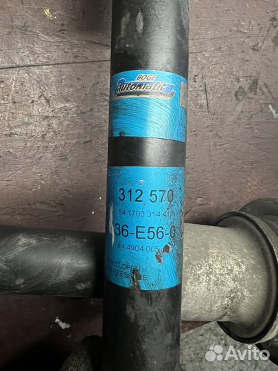 MB C219 CLS 320 Передние стойки в сборе