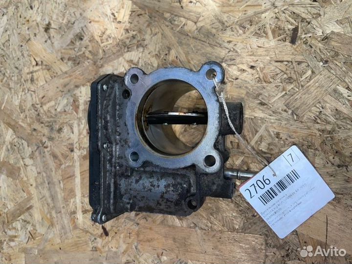 Дросельная заслонка Toyota Avensis универсал D4D