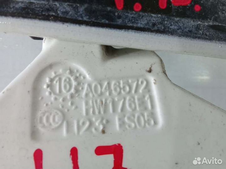 Петля двери задняя левая Mercedes-Benz Cla-Class