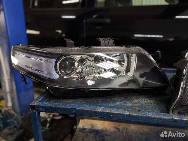 Фары Honda Accord 7 BI-LED рестайлинг/дорестайлинг