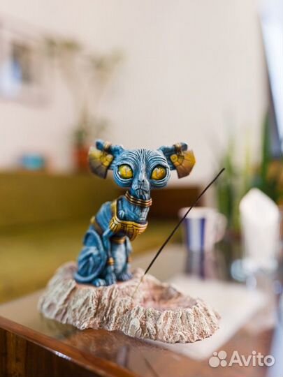 Статуэтка Котик Сфинкс