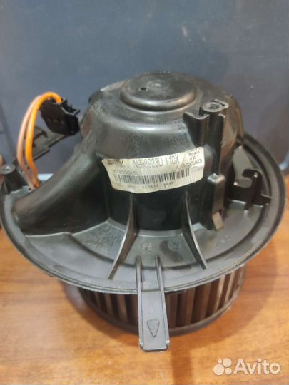 Вентилятор печки VAG