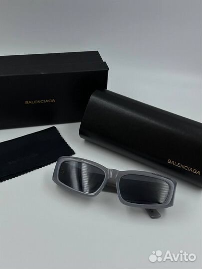 Очки balenciaga