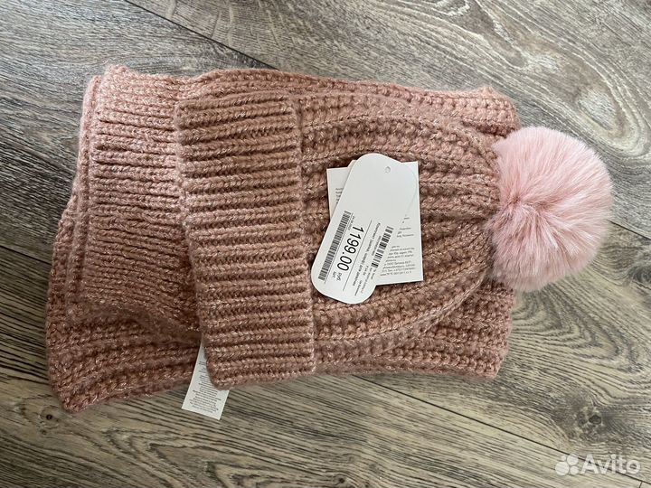 Новый комплект - шапка и шарф для девочки (зима)