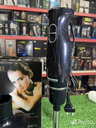 Блендер Redmond RHB-2901 RHB-2902