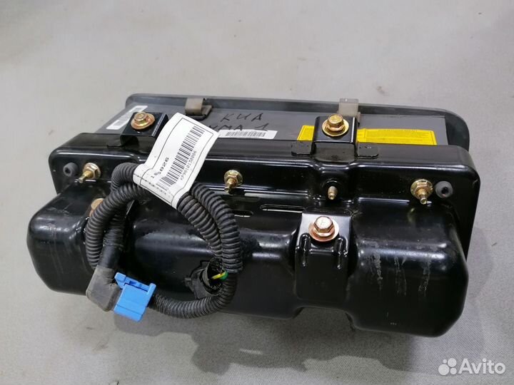 Подушка безопасности в торпеду Kia Sephia/Shuma 1