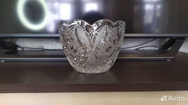 Хрустальные салатники, конфетницы и другие изделия