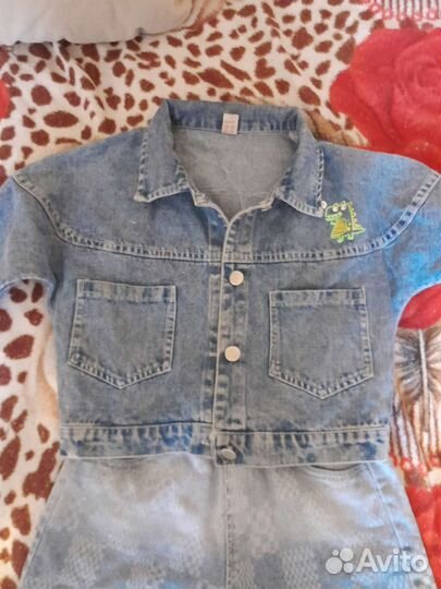 Джинсовка и джинсы бананы