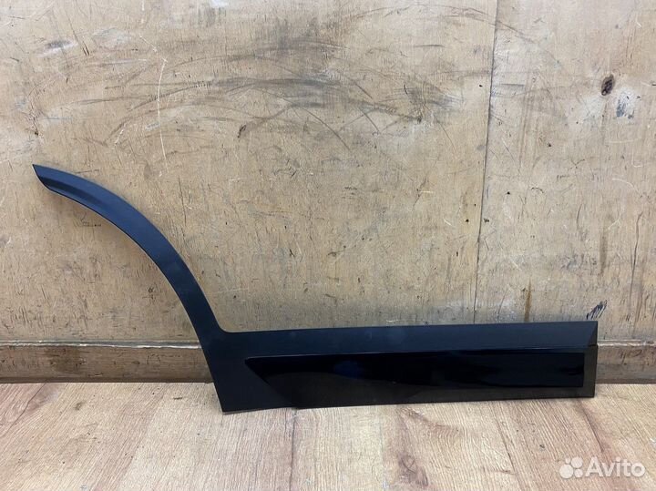 Накладка двери задней правой Kia Seltos 2019+