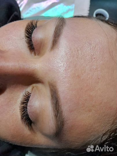 Наращивание ресниц