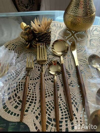 Набор столовых приборов новый