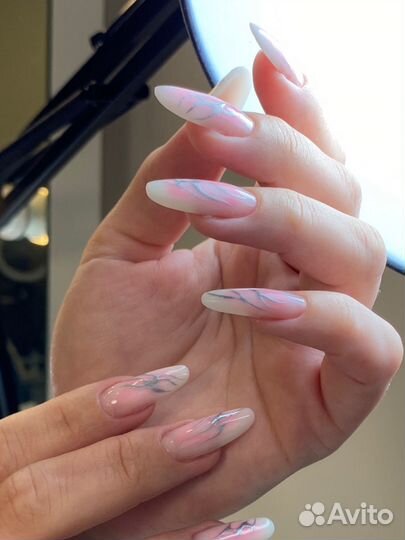 Маникюр, наращивание ногтей, мастер маникюра