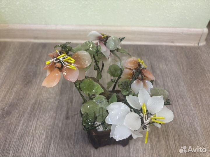 Дерево счастья из камней