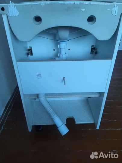 Тумба для ванной новая