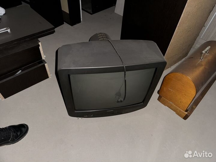 Холодильник, стиральная машинка, телевизор