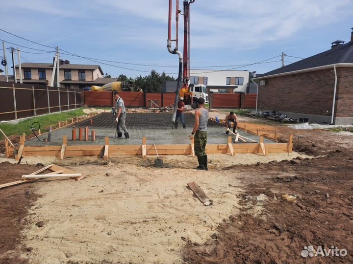 Фундаментные работы / Строительство фундамента