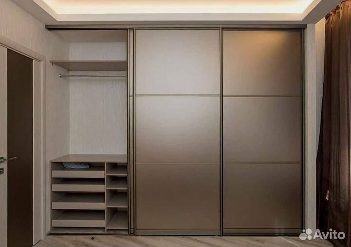 Шкаф купе встроенный на заказ